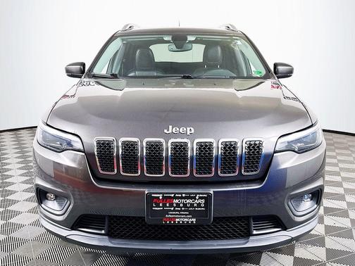 Granite Crystal Clearcoat Metallic 2019 Jeep Cherokee Latitude Plus