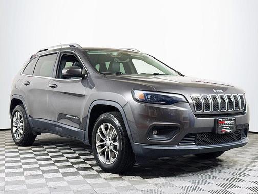 Granite Crystal Clearcoat Metallic 2019 Jeep Cherokee Latitude Plus