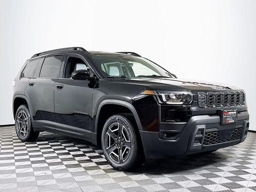 Diamond Black 2026 Jeep Cherokee LAREDO/LIMITED