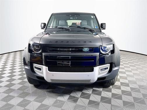 2025 Land Rover Defender P300