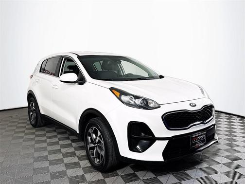 2022 Kia Sportage LX
