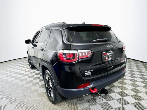 Diamond Black 2018 Jeep Compass Trailhawk