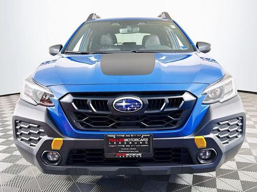 Geyser Blue 2025 Subaru Outback Wilderness