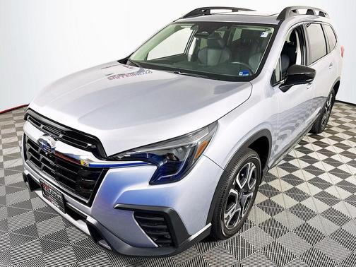 Ice Silver Metallic 2025 Subaru Ascent Limited