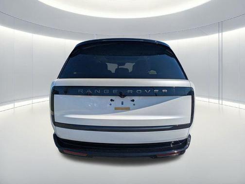 2025 Land Rover Range Rover P530 Autobiography