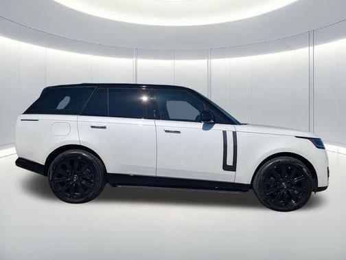 White Pearl 2025 Land Rover Range Rover P530 Autobiography
