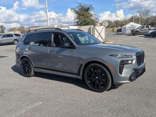 2026 BMW X7 M60i