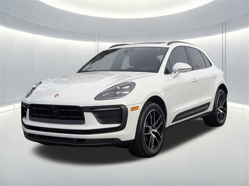 2024 Porsche Macan Base