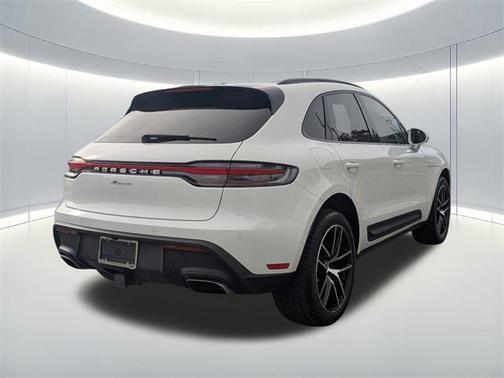 2024 Porsche Macan Base