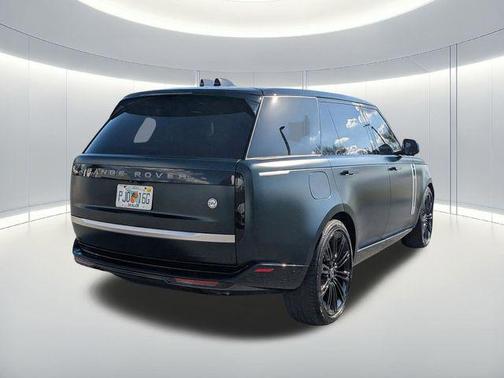 British Racing Green 2025 Land Rover Range Rover P615 SV