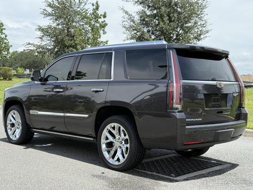 2018 Cadillac Escalade Premium Luxury