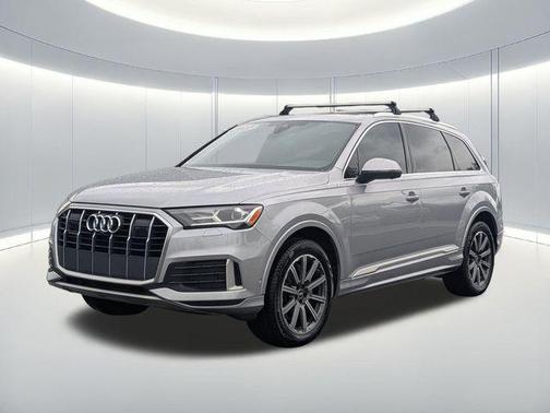 Florett Silver Metallic 2022 Audi Q7 45 Premium Plus
