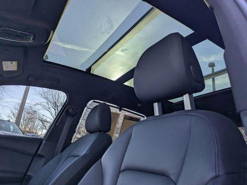 2022 Audi Q7 45 Premium Plus