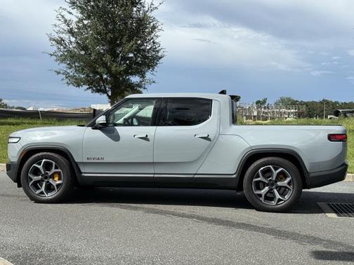 2023 Rivian R1T Adventure Quad Motor Large Pack