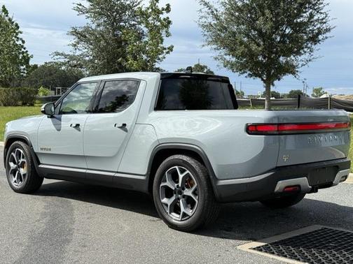 2023 Rivian R1T Adventure Quad Motor Large Pack