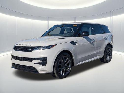 2026 Land Rover Range Rover Sport SE