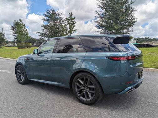 2023 Land Rover Range Rover Sport SE