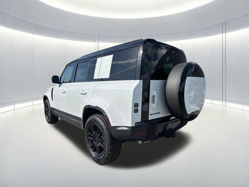 Fuji White 2026 Land Rover Defender P300 S