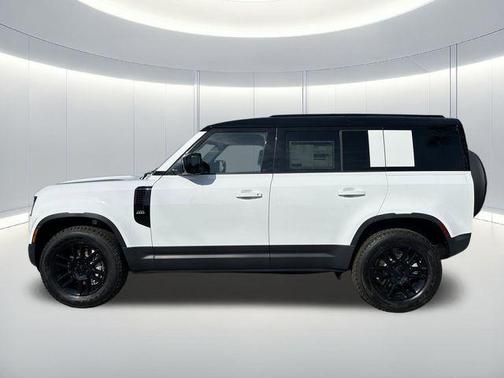 Fuji White 2026 Land Rover Defender P300 S