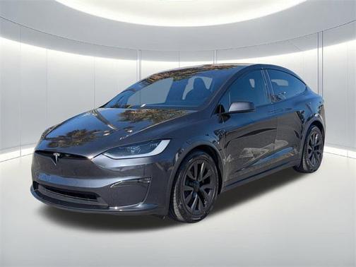 2024 Tesla Model X Long Range