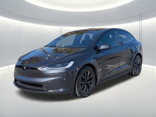 2024 Tesla Model X Long Range