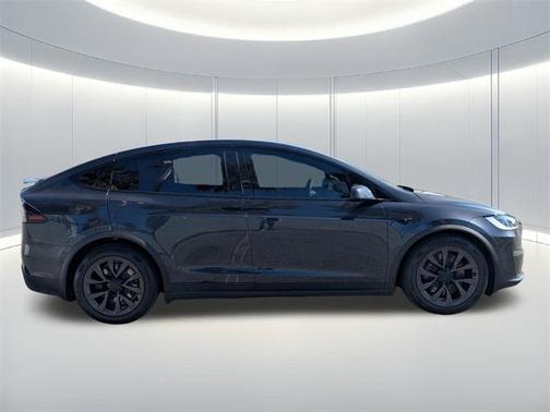 2024 Tesla Model X Long Range