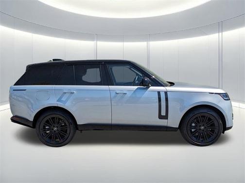 2025 Land Rover Range Rover P530 SE