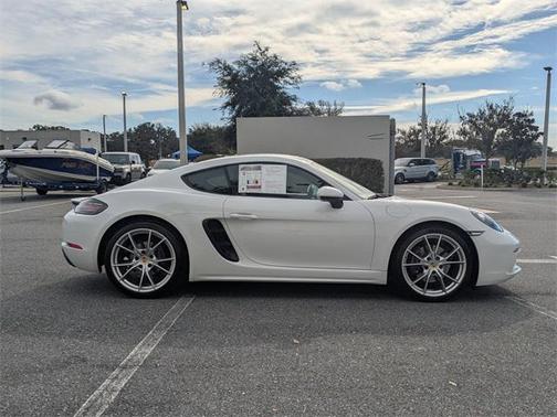 2018 Porsche 718 Cayman Base