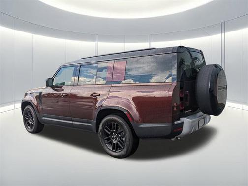 2025 Land Rover Defender 130 P300 S