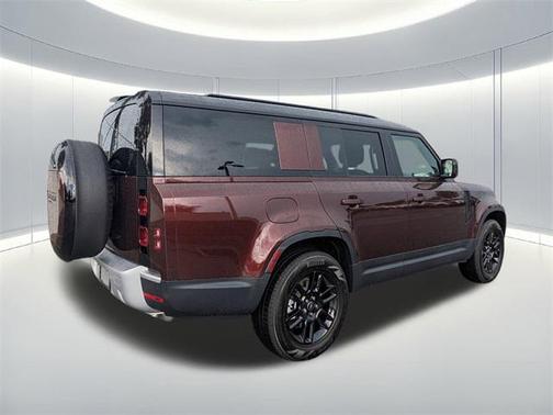 2025 Land Rover Defender 130 P300 S