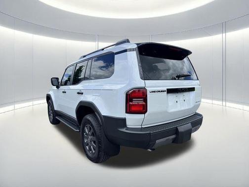 Wind Chill Pearl 2025 Toyota Land Cruiser Base