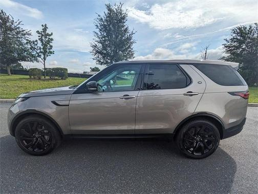2025 Land Rover Discovery P300 S