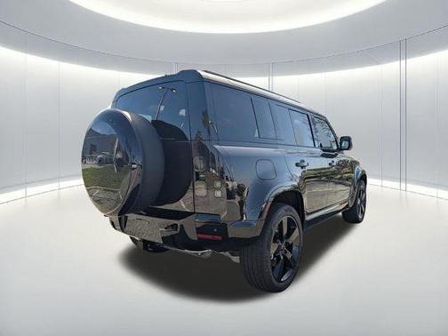 2026 Land Rover Defender P400 X-Dynamic SE