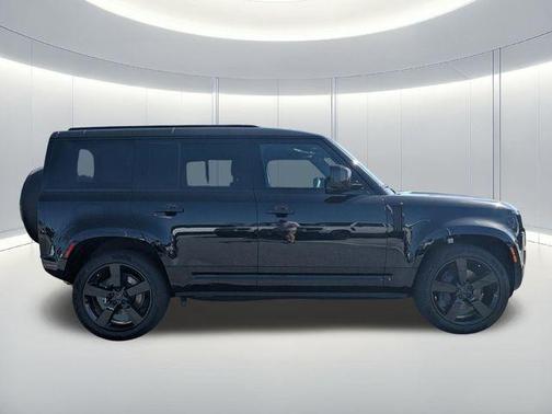 2026 Land Rover Defender P400 X-Dynamic SE