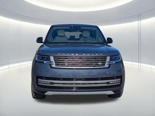2026 Land Rover Range Rover P530 SE 7 Seat