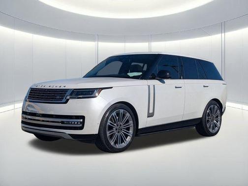 Ostuni Pearl White Metallic 2024 Land Rover Range Rover P530 Autobiography