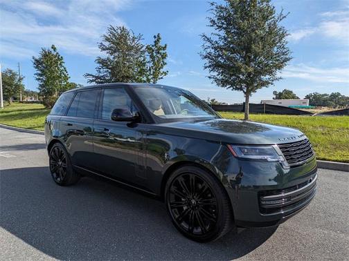 2025 Land Rover Range Rover P400 SE