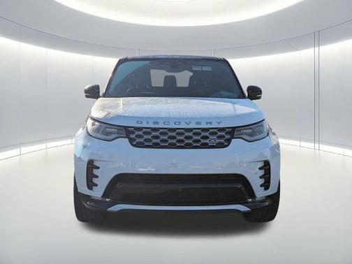 Fuji White 2025 Land Rover Discovery P360 Metropolitan Edition