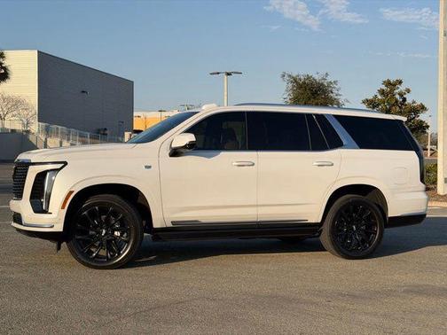 2025 Cadillac Escalade Premium Luxury