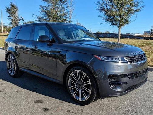 2025 Land Rover Range Rover Sport SE