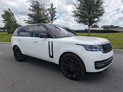 2023 Land Rover Range Rover P530 SE