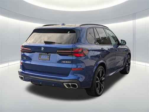 2024 BMW X5 M60i