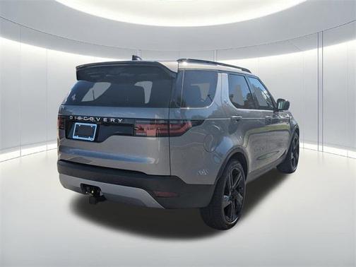 2025 Land Rover Discovery P300 S