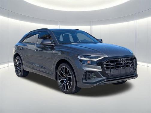 2020 Audi Q8 55 Premium Plus