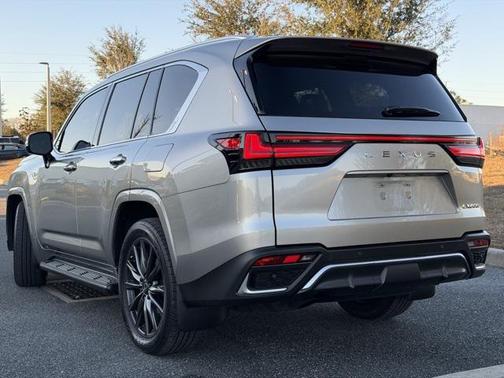 2024 Lexus LX 600 F SPORT