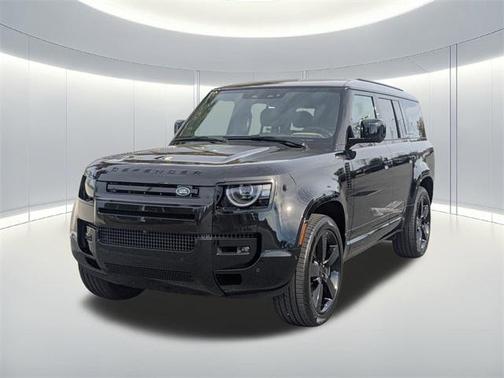 2026 Land Rover Defender V8