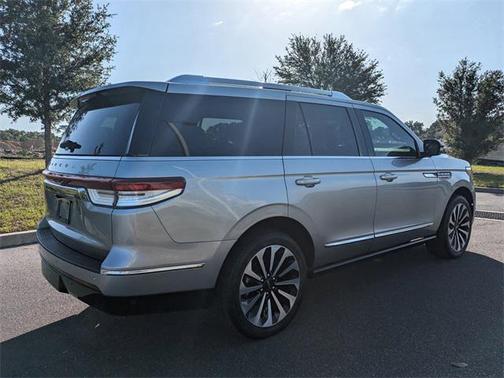 2022 Lincoln Navigator Reserve