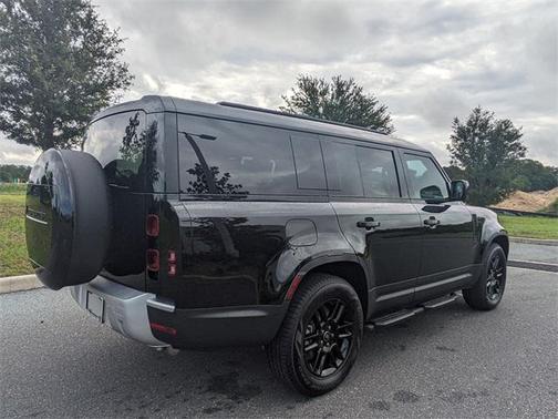 2025 Land Rover Defender 130 P300 S