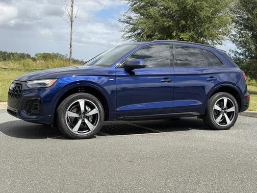 2023 Audi Q5 45 S line Prestige