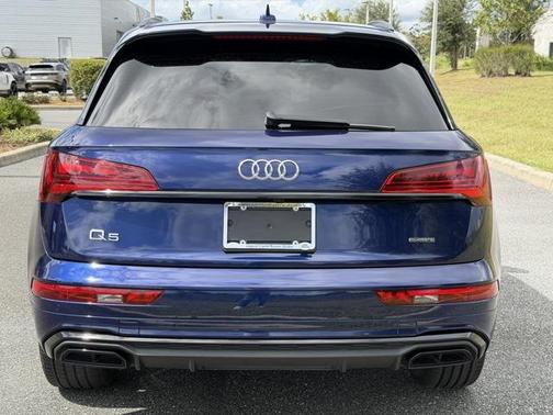 2023 Audi Q5 45 S line Prestige